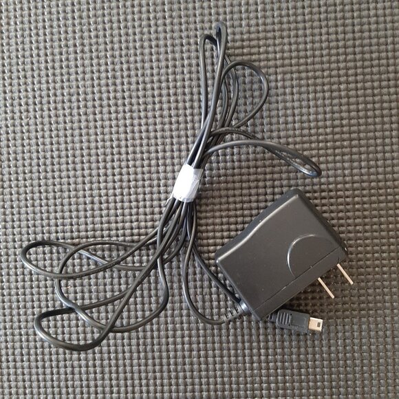 Huawei AC/DC Adapter HS-050040U1 5.0V 400mA Mini USB Power Supply - Picture 1 of 3